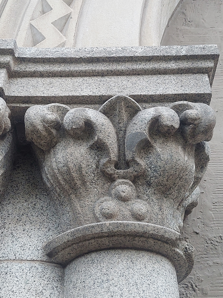 Edificio en calle Buen suceso 12 Edificio en calle Buen suceso 12