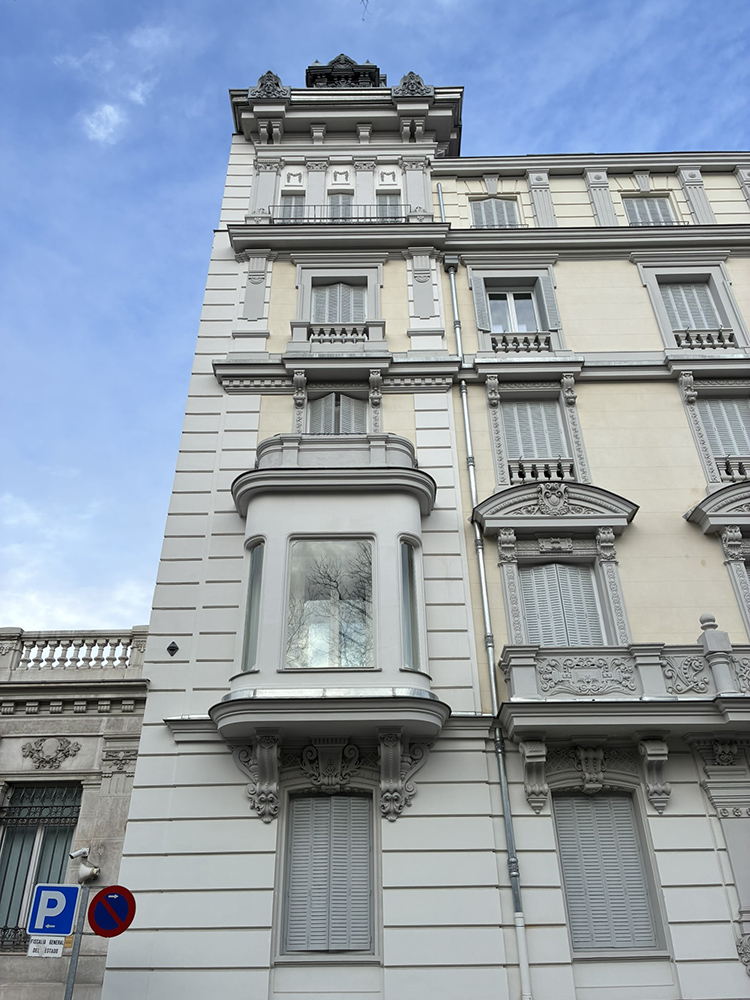 Edificio de oficinas en Paseo de la Castellana 19 Edificio de oficinas en Paseo de la Castellana 19