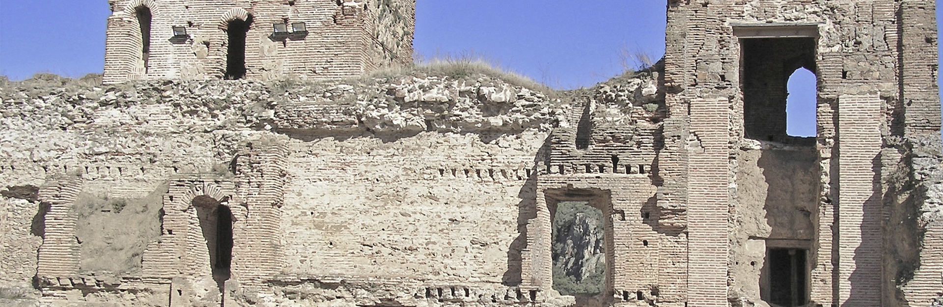Castillo de Buitrago de Lozoya Castillo de Buitrago de Lozoya
